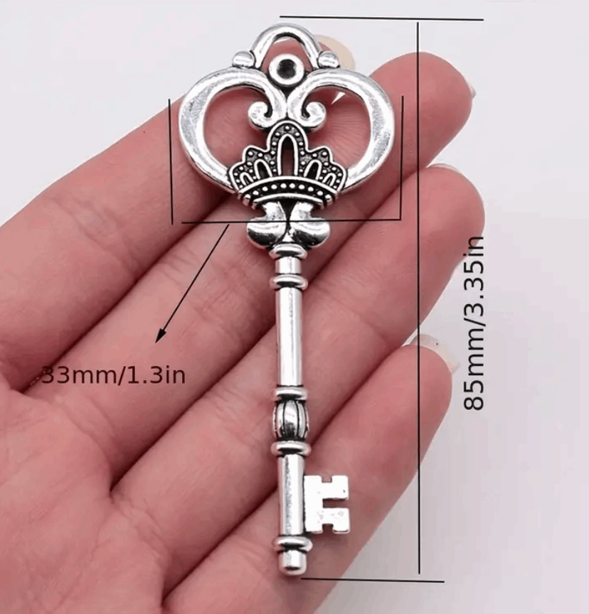 Silver Vintage Antique Style Key Pendant