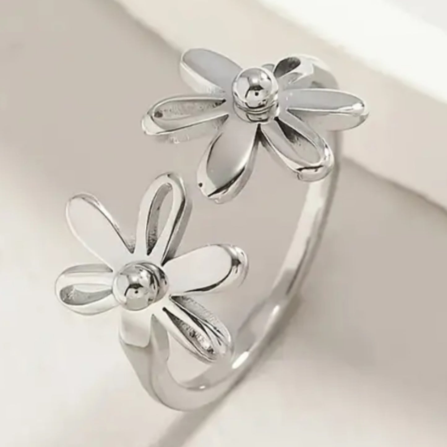 Stainless Steel Floral Daisy Flower Open Ring – Adjustable