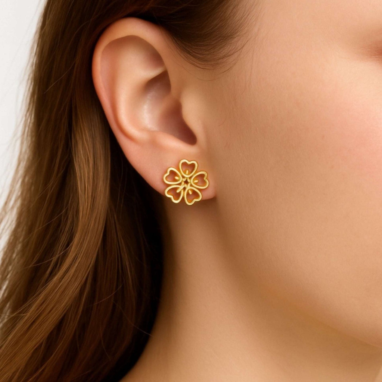 Tiny Gold Flower Cutout Stud Earrings