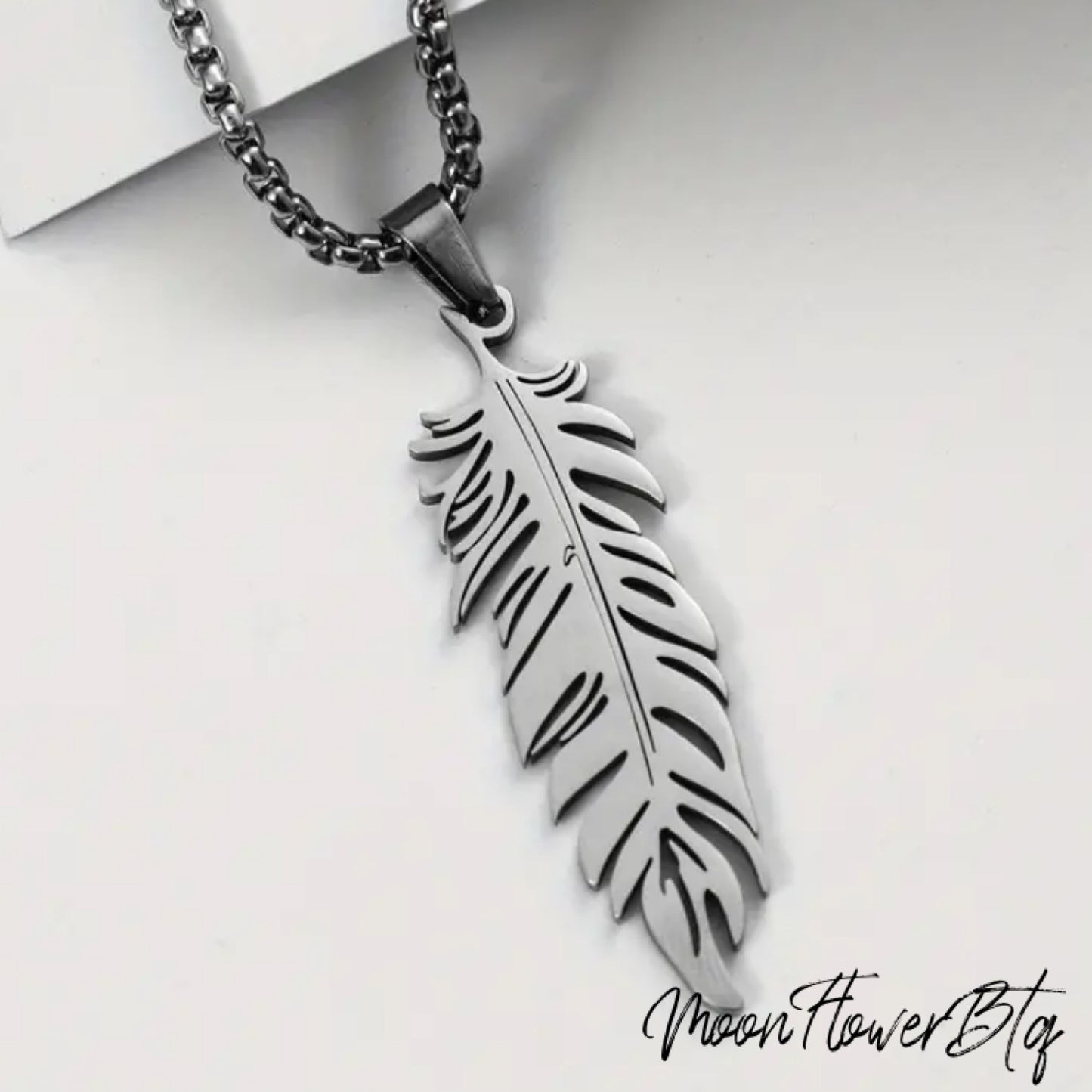 Silver Feather Pendant Necklace