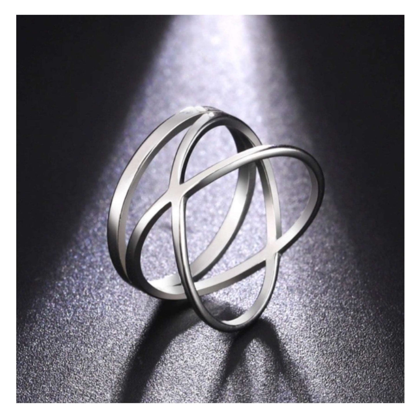 Silver Criss Cross Cut Out Ring