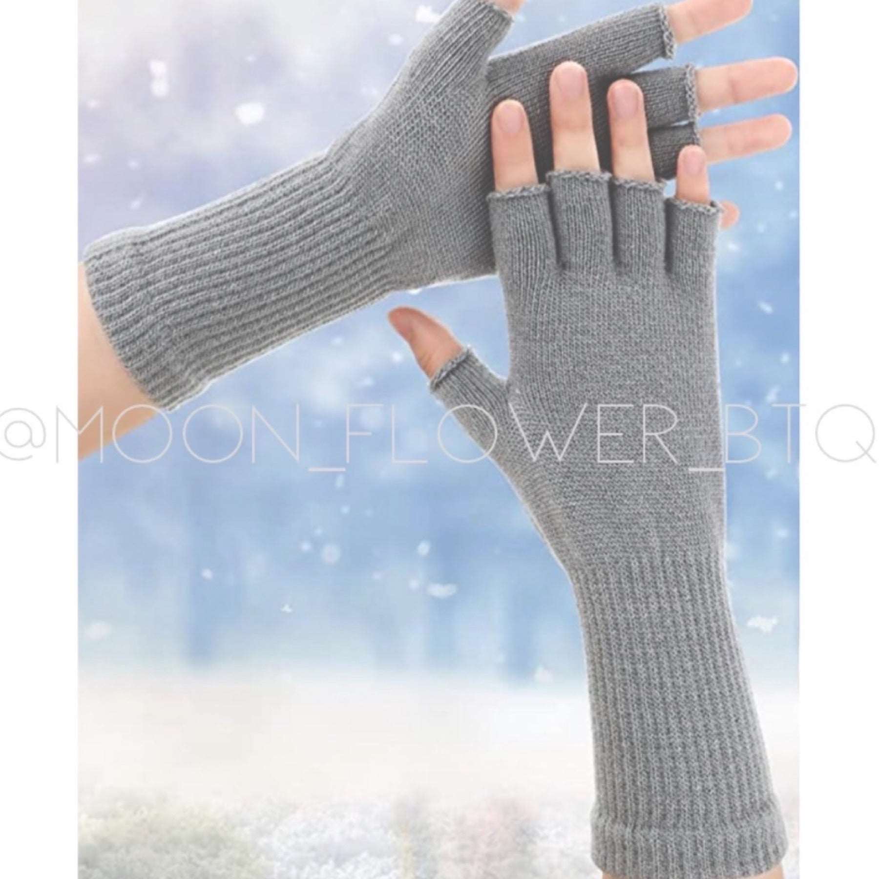 Light Gray Stretchy Fingerless Gloves