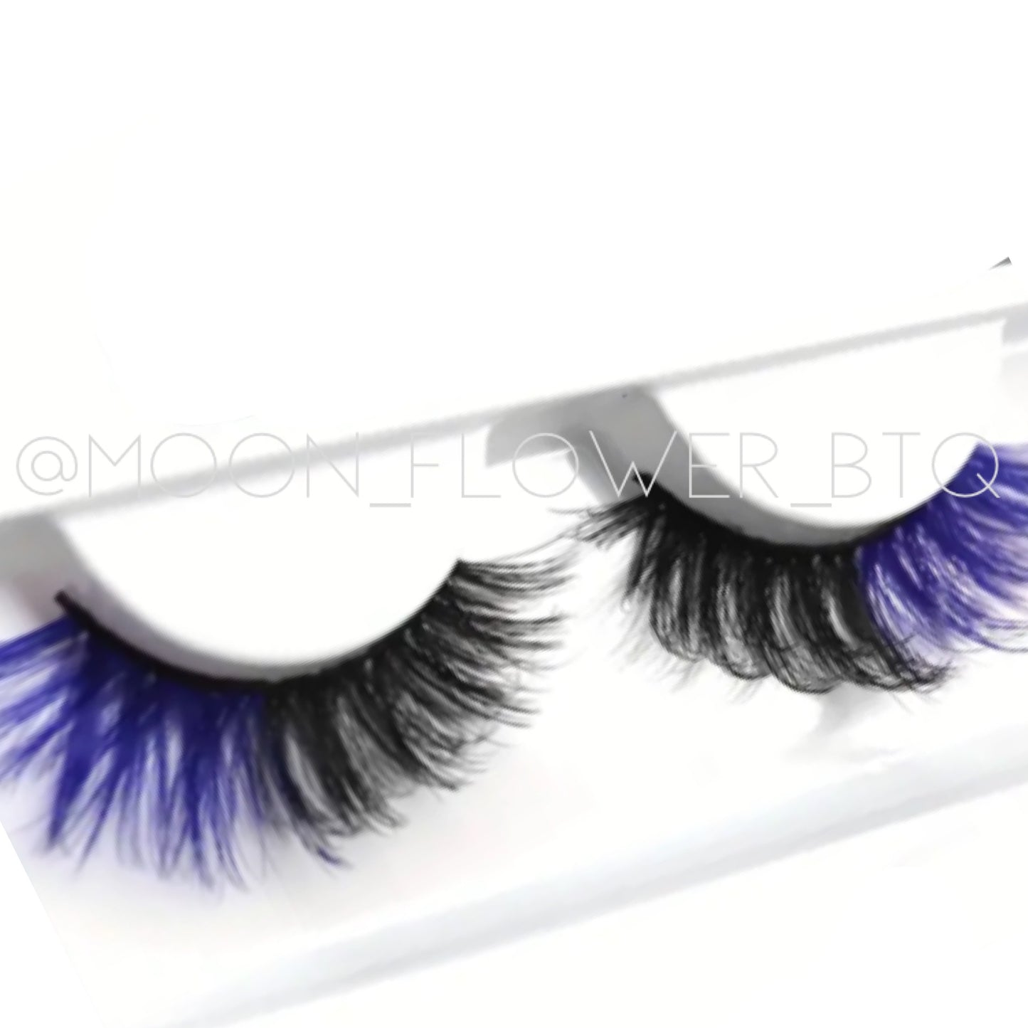 Blue Black Fluffy Wispy Cat Eye False Eyelashes