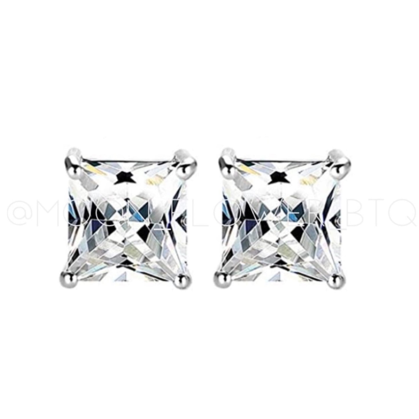 18k White Gold Square CZ Stud Earrings