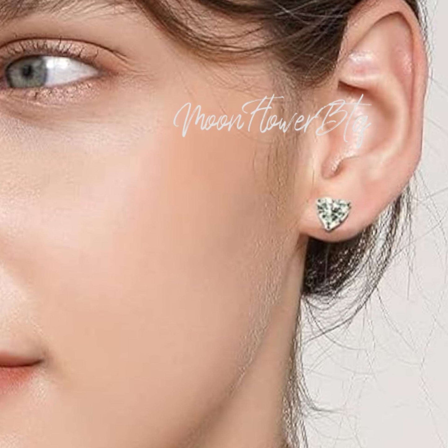 Silver CZ Heart Barbell Earring