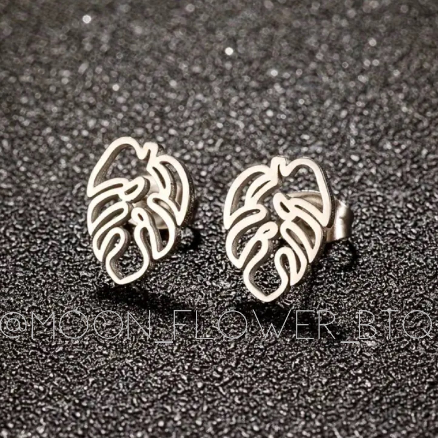 Tiny Silver Tropical Leaf Cutout Stud Earrings