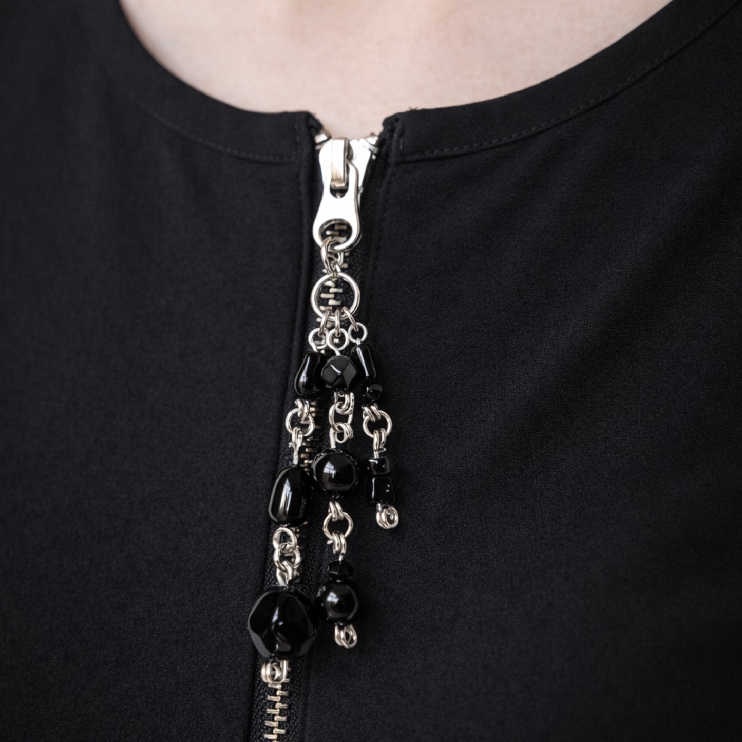Black Glass Beaded Charm Zipper Pull Bag Charm – Stainless Steel Clip