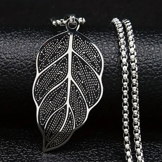 Silver Boho Leaf Pendant Necklace