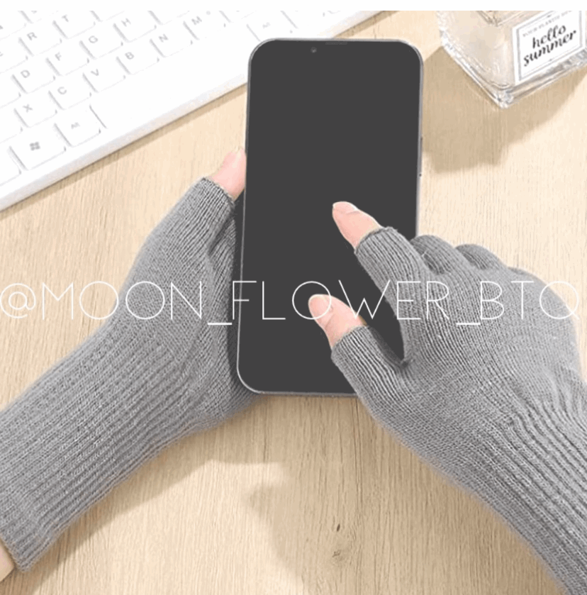 Gray Stretchy Fingerless Gloves