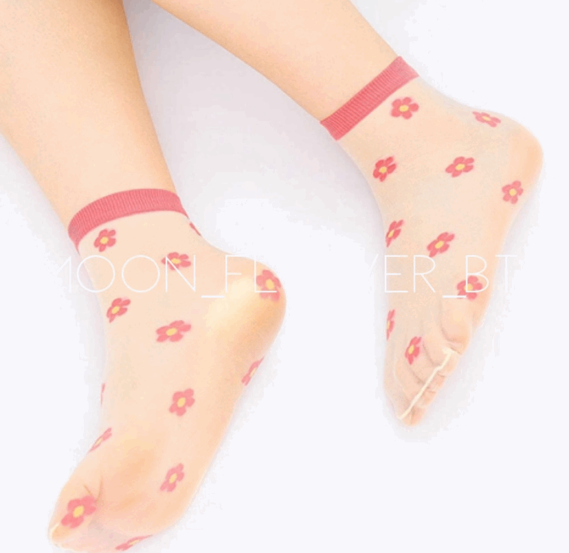Pink Trendy Summer Floral Mesh Daisy Flower Socks