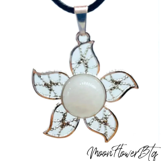 Shiraishi Natural Stone and Crystal Flower Pendant Necklace