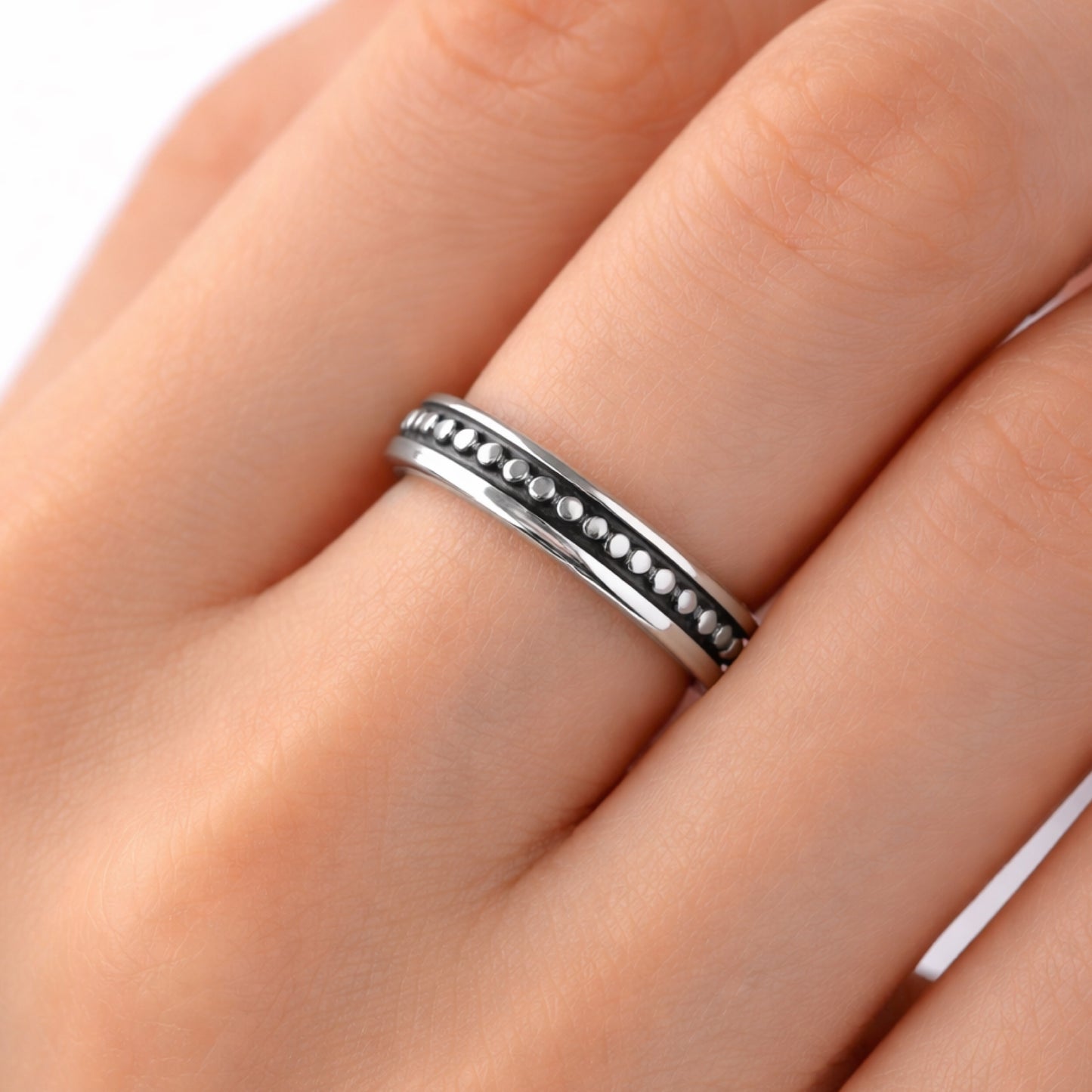 Stainless Steel Dot Fidget Spinner Ring