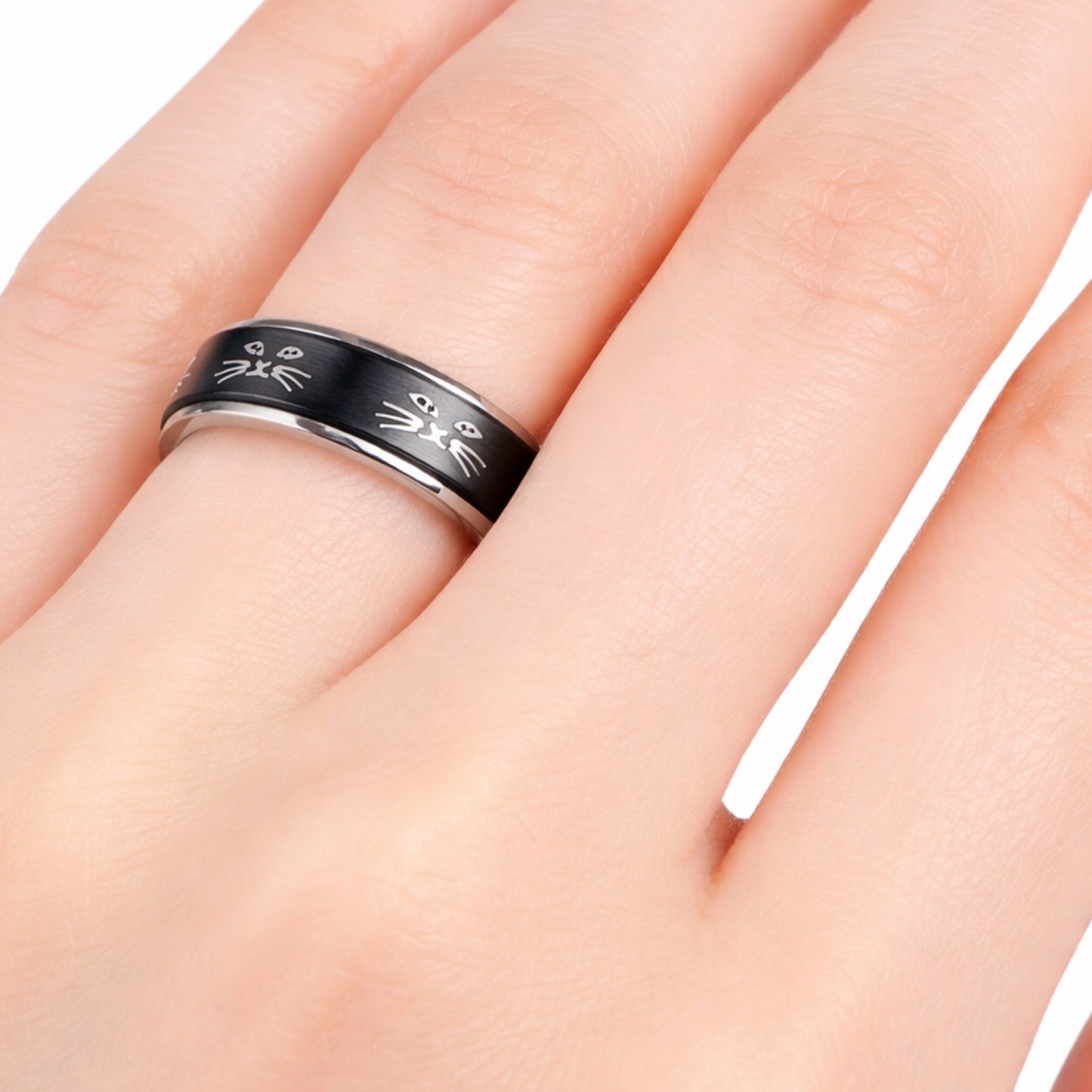 Cat Face Fidget Spinner Ring –  Black & Silver