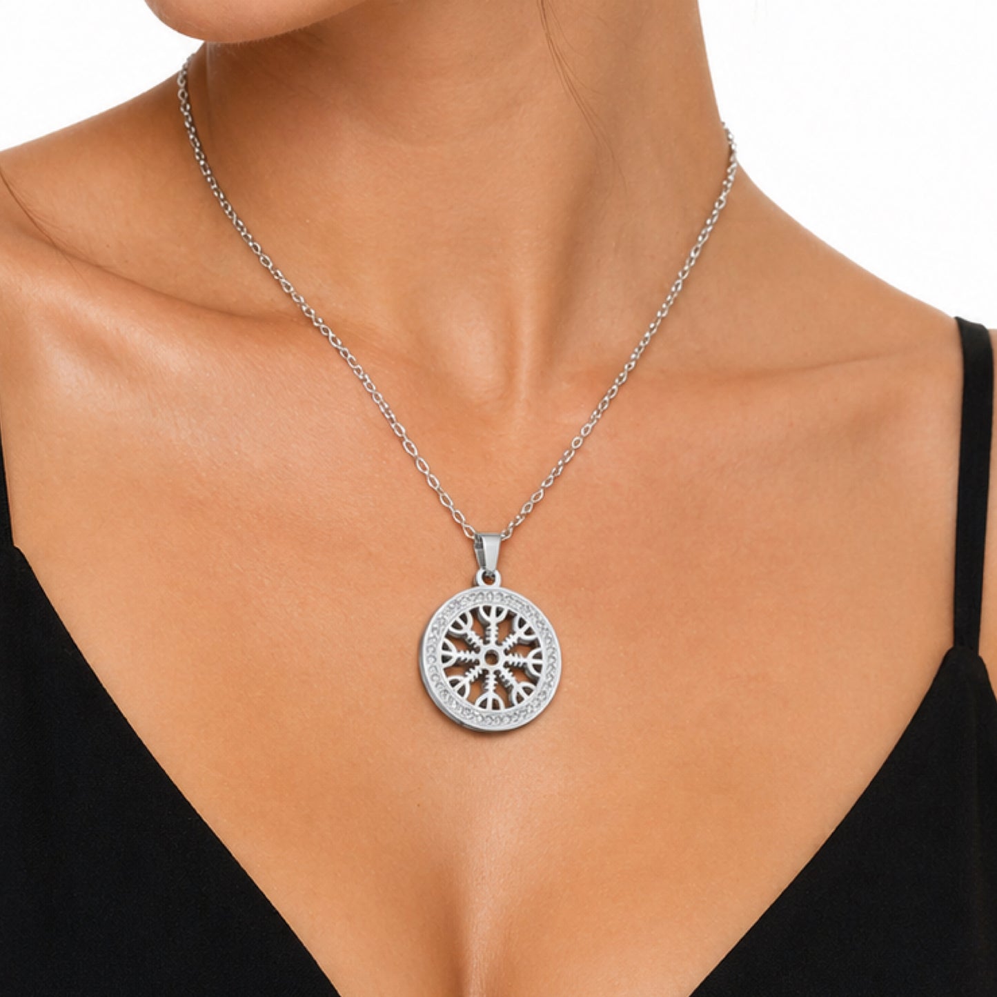 Stainless Steel Nordic Compass Pendant Necklace – Vegvisir Charm 20” Chain