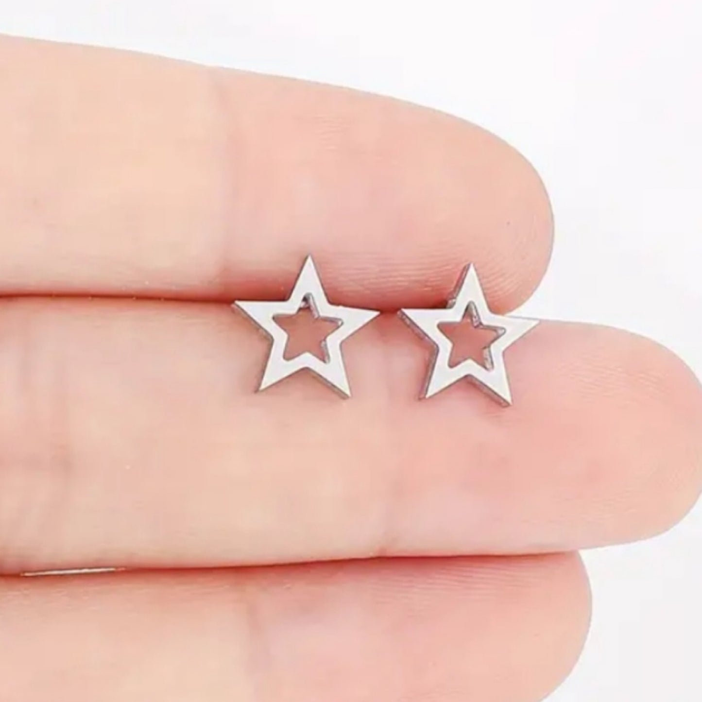 Silver Star Cutout Stud Earrings
