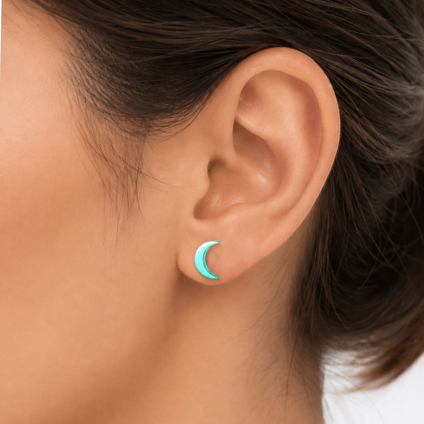 Turquoise Crescent Moon Cartilage Stud Earrings – 18G