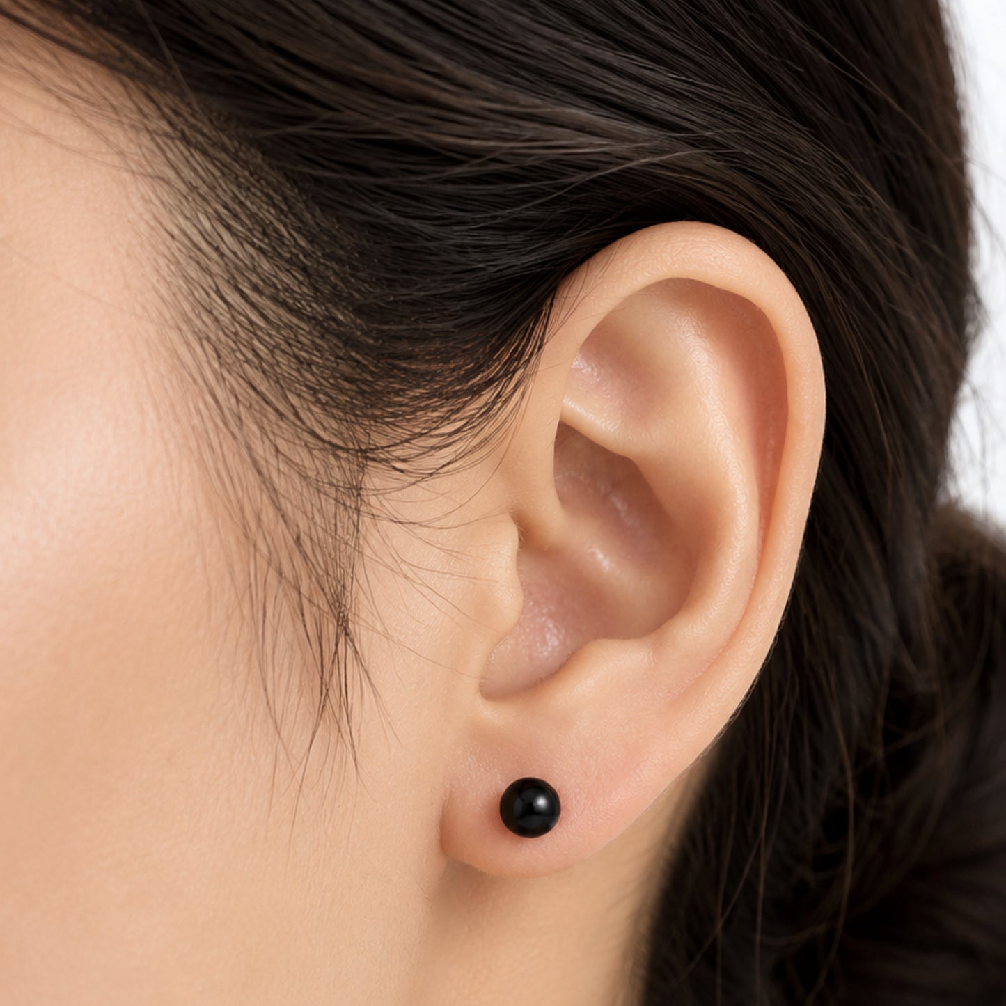 Black Ball Stainless Steel Barbell Earrings – 18G 4mm