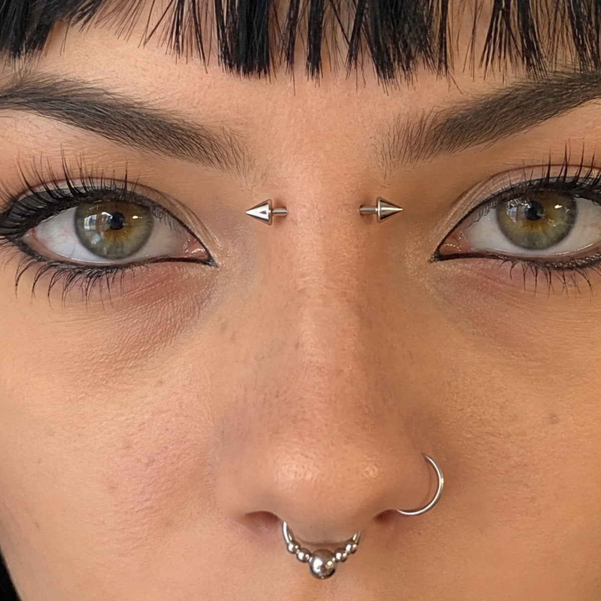 Silver Spiked Bridge Barbell