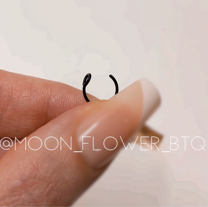 Black Loop Fixed Hoop Nose Ring