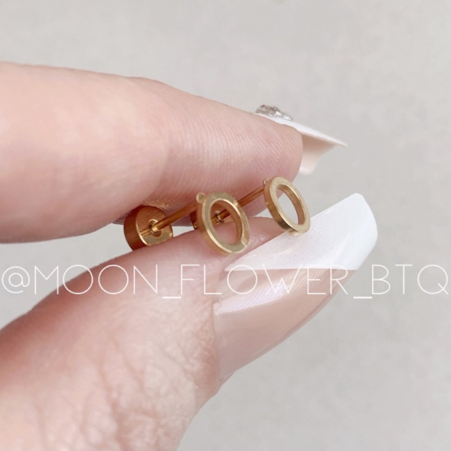 Tiny Gold Circle Earrings