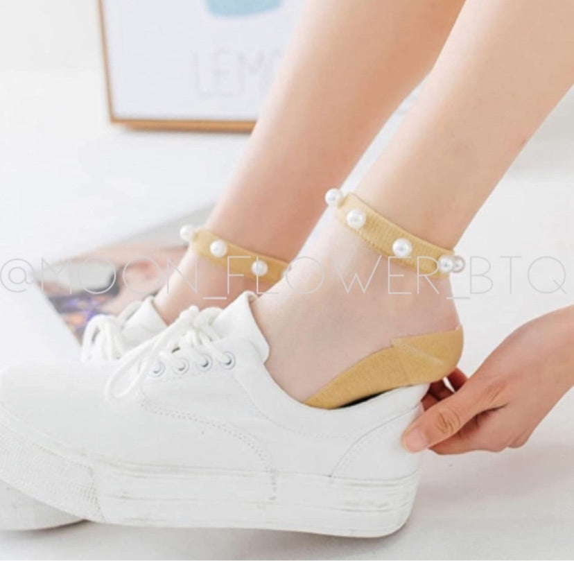 Gold Tulle Mesh Pearl Socks