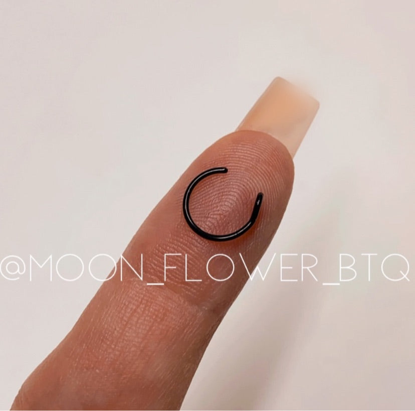 Black Loop Fixed Hoop Nose Ring